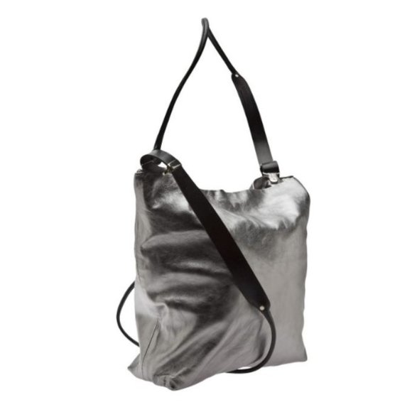 Ann Demeulemeester : Silver bag with removable, interchangeable straps
